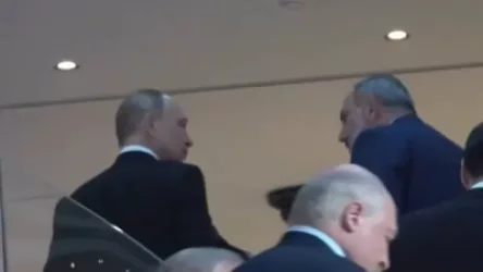 ՏԵՍԱՆՅՈՒԹ․ Փաշինյանն ու Պուտինն առանձին ինչ-որ հարցեր են քննարկում․ տեսախցիկները կադրեր են ֆիքսել