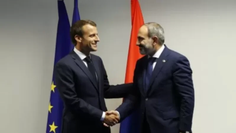 Մակրոնը ընդգծել է Հայաստանի սուվերեն տարածքից ադրբեջանական զինված ուժերի անհապաղ դուրսբերման անհրաժեշտությունը