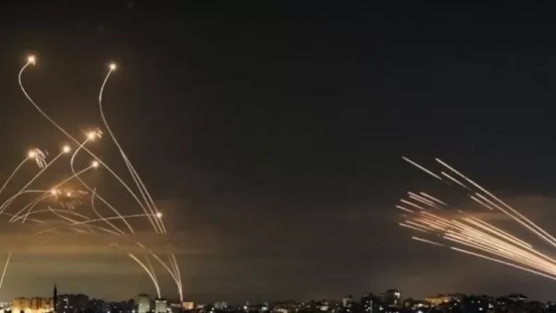 IMAGES: Night Bombardment of Gaza by Israel