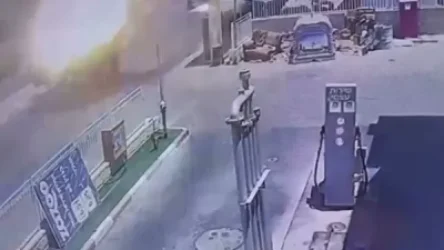 Փողոցի տեսախցիկը ֆիքսել է Պաղեստինի կողմից արձակված հրթիռի ընկնելու պահը