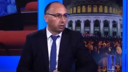 Մինչ դուք բանակցում եք, թշնամին Վարդենսիս հատվածում, որտեղ առաջ է եկել, վրաններ է տեղադրում. չփորձեք ասել, թե լկտի սուտ է. Կարեն Հովհաննիսյան