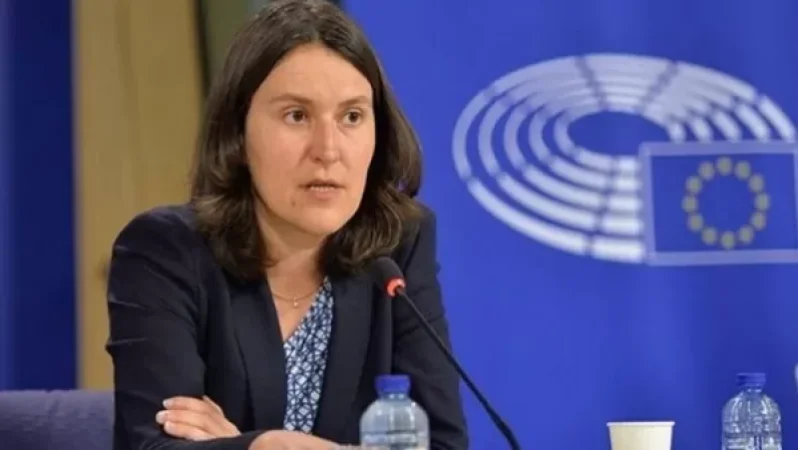 Ադրբեջանը կրակի հետ է խաղում. Նիդեռլանդների պատգամավորը Սև լճի նկարն է հրապարակել