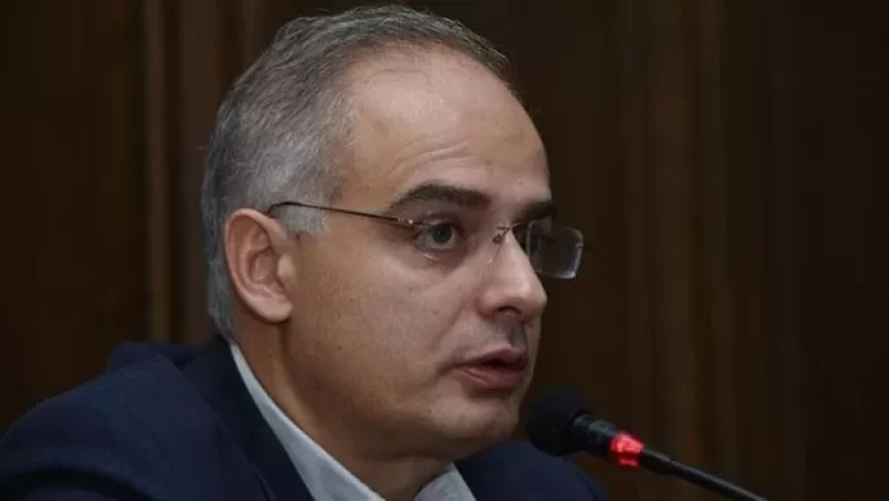 Փաշինյանն ընտրում է պատերազմով զիջելու մոտեցումը. Լևոն Զուրաբյան