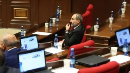 Թուրքիայի 100-ամյա ցանկությունը՝ Սյունիքով միջանցք ունենալու ՀՀ-ի շահերին չի վնասում. Գեղամյանը՝ Փաշինյանի 20 տարի առաջ գրած հոդվածի մասին