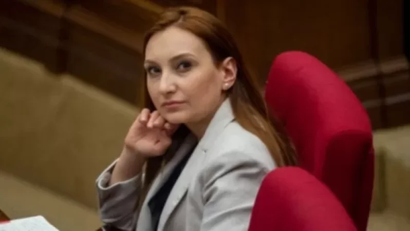 Մակունցը փակագծեր է բացել գաղտնի փաստաթղթի մասին