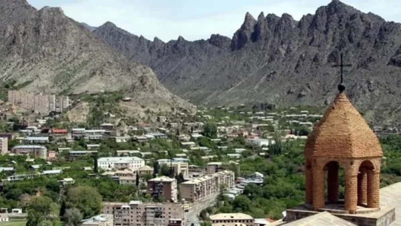 Միջանցք վարչապետը կարող է բացել իր ննջասենյակով. Մեղրիի քաղաքապետը` հայտնի միջանցքի մասին