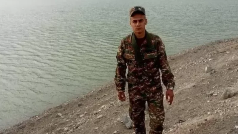 Էս հողը սնվեց մեր արյամբ ու կերակրեց նաև ձեզ, որ դուք հիմա ոտք մաքրե՞ք դրա վրա. սահմանից զինվորի հարցը՝ բոլորին