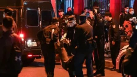 Չինաստանում ցույցերն ուղեկցվել են բախումներով, իշխանությունները խոստացել են ճնշել «սաբոտաժը»