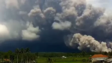 ՏԵՍԱՆՅՈՒԹ․ Ինդոնեզիայում հրաբուխ է ժայթքել