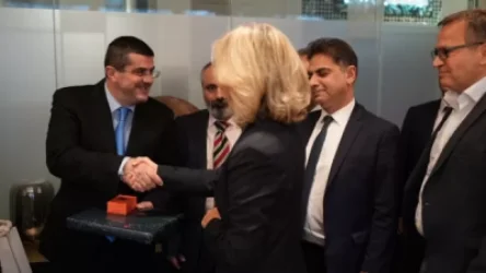 ԼՈՒՍԱՆԿԱՐՆԵՐ․ Վալերի Պեկրեսը՝ իր և Արայիկ Հարությունյանի հանդիպման մասին