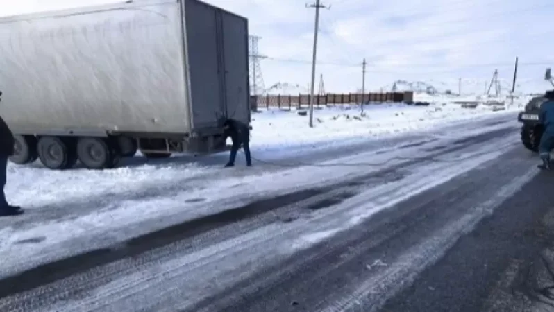 Տաթև-«Սատանի կամուրջ» ավտոճանապարհին 100 արգելափակված ավտոմեքենա կա