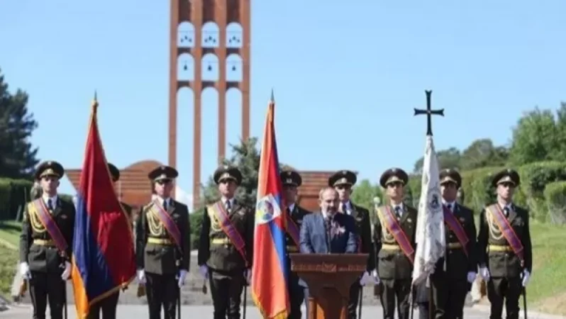 Հաստատակամությամբ կանգնած ենք մեր պետության, ինքնիշխանության, անկախության դիրքերում. Նիկոլ Փաշինյանի ուղերձը