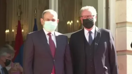 ՏԵՍԱՆՅՈՒԹ․ Հանդիպում Ֆրանսիայի Ազգային ժողովի նախագահ Ռիշար Ֆերանի հետ․ Փաշինյան