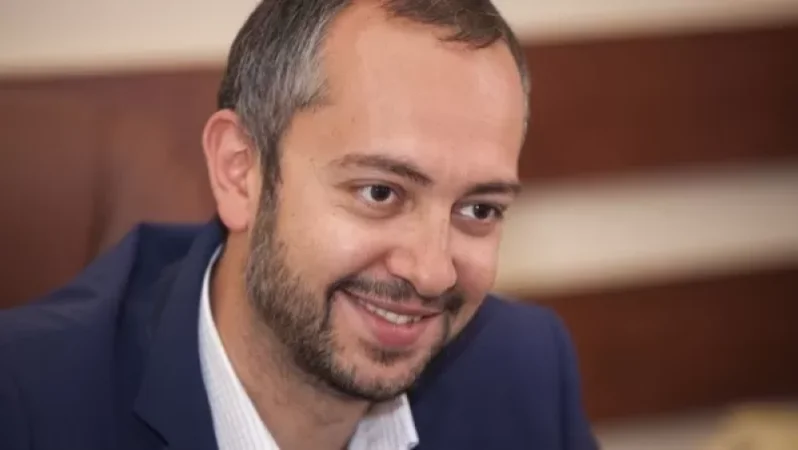 Այսօր պարզվում է, որ խոշտանգող քեռի ունեմ ոստիկանությունում. Էդուարդ Աղաջանյան