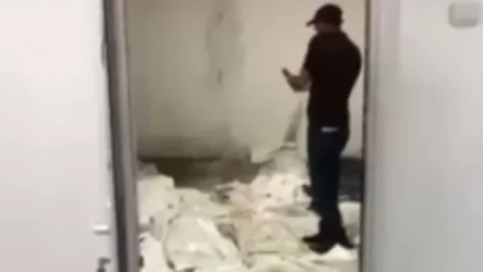 ՏԵՍԱՆՅՈՒԹ․ 18+․ Անհետ կորած զինծառայողների ծնողները մտել են Աբովյանի դիսպանսեր և պարզել՝  նոր են սառնախցիկ սարքում, դիերը նեխել են