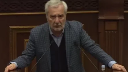 ՏԵՍԱՆՅՈՒԹ. Եթե հոկտեմբերի 27-ին Վազգեն Սարգսյանի մոտ զենք լիներ, չէր կրակի. Անդրանիկ Քոչարյան