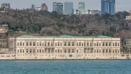 ՏԵՍԱՆՅՈՒԹ․ Մանրամասներ՝ Ստամբուլի Չըրաղան պալատում բռնկված հրդեհից․ ճարտարապետները հայ են եղել