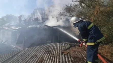 Անտառային փողոցում բռնկված հրդեհը մարվել է