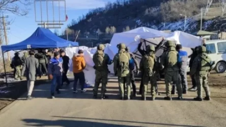 Ստեփանակերտ-Շուշի ճանապարհը դեռ փակ է երեխաներով ընտանիքներին կտեղափոխեն Ստեփանակերտ. Դավիթ Գալստյան