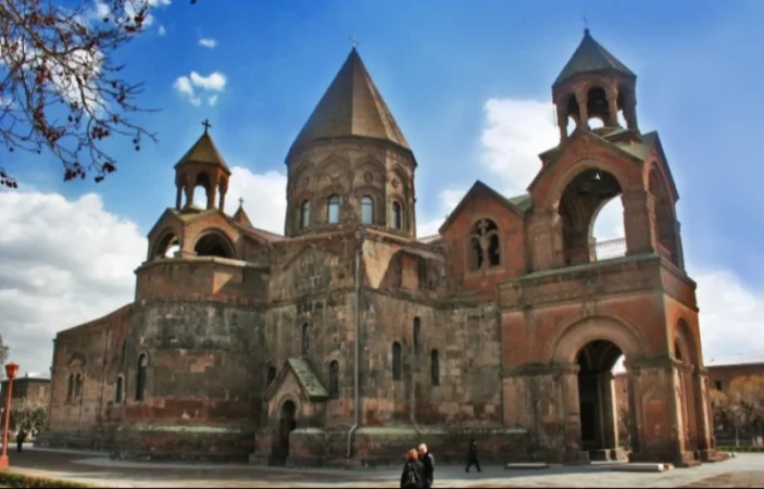 Այսօր Կաթողիկե Սուրբ Էջմիածնի տոնն է