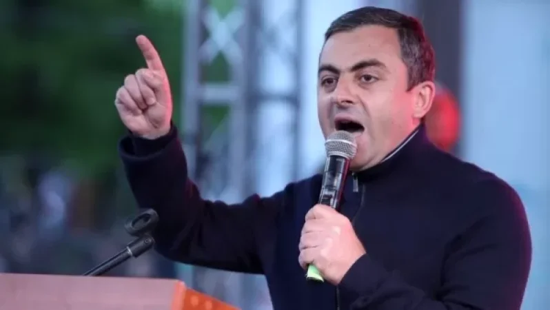 Սաղաթելյանը առաջարկել հրատապ գործողությունների պլան և հավաք է հրավիրել