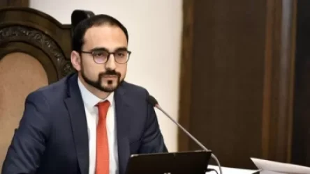 Տիգրան Ավինյանի գրասենյակը հաստատում է՝ ԱԳՆ-ի պաշտոնյաների հետ հանդիպել է, բայց պահանջել է հերքել մանրամասները