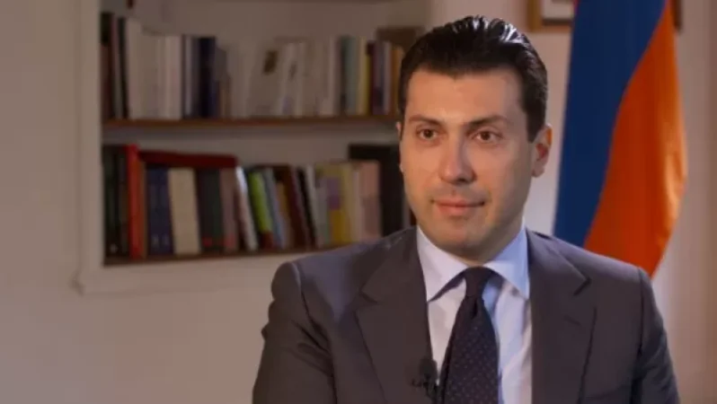 PHOTO: Mikayel Minasyan Publishes Another Secret Document