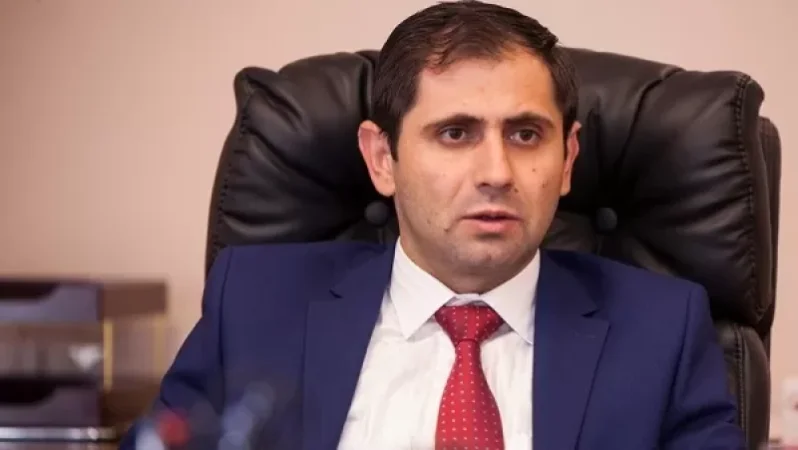 Սուրեն Պապիկյանը պատերազմի տարում 11,2 միլիոն պարգևավճար է ստացել