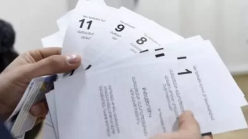 Հրահանգված է Փաշինյանի կողմնակիցներին, դուրս բերեն չքվեարկած քվեաթերթիկները․ «Հրապարակ»