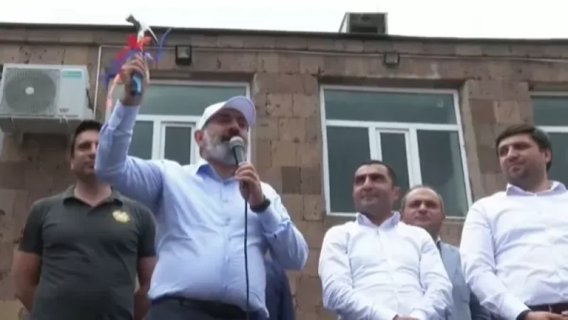 Հանրային հեռուստաընկերության լրատվականը շրջանցել է «մուրճի» թեման․ հայտարարություն