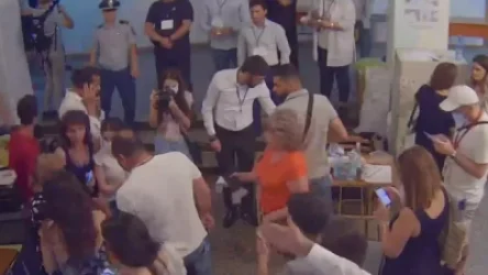 Լարված իրավիճակ 9/21 ընտրատեղամասում. armlur