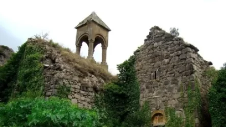 Ադրբեջանցի լրագրողները ներթափանցել են չեզոք գոտում գտնվող Եղիշե Առաքյալի վանք