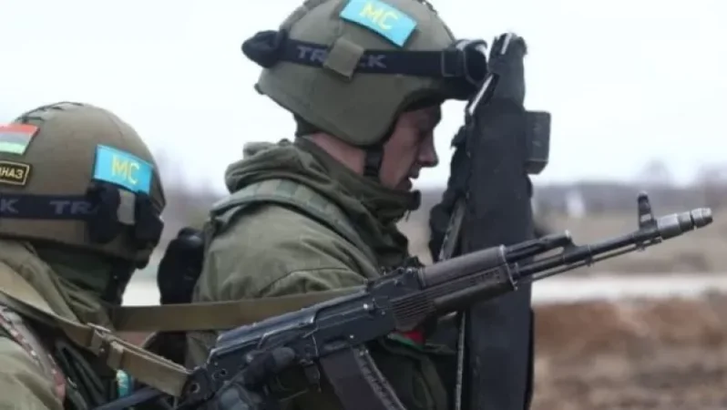 ՌԴ խաղաղապահների հրամանատարությունը հայկական և ադրբեջանական կողմերի հետ բանակցում է Լաչինի միջանցքի բացման շուրջ. ՌԴ ՊՆ