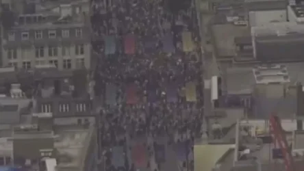 Լոնդոնում զանգվածային բողոքի ցույցեր են ընդդեմ կորոնավիրուսային սահմանափակումների