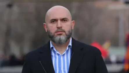 Երևանը Հռոմից հին է, բայց ավելի անխելք… Արմեն Աշոտյան