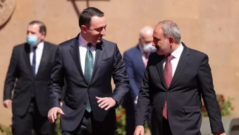 Ամենօրյա աշխատանքը կառաջնորդի մեզ դեպի բարեկամական հարաբերություններում նորանոր բարձունքներ. Փաշինյանը` Ղարիբաշվիլուն