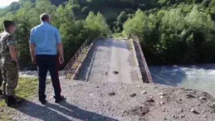 Կոդորի կիրճում կամուրջ է փլուզվել, ռուս սահմանապահների երկու զորամասեր կտրվել են
