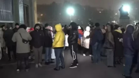 «Հանուն կյանքի ճանապարհի»․ քաղաքացիներն Ազատության հրապարակում են