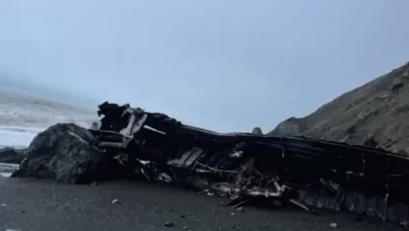 Ծովից դուրս են բերվում Կամչատկայում կործանված Ան-26 օդանավի ուղևորների մարմինները