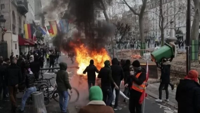 Թուրքիայի ՊՆ ղեկավարը` Փարիզում քրդերի հետ բախումների մասին