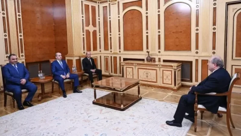 Նախագահն ընդունել է ոստիկանապետին, ԱԱԾ տնօրենին ու ՊՊԾ պետին