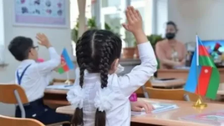 «Ատե'լ, ատե'լ, ատե'լ թշնամուն»․ ի՞նչ են սովորեցնում Ադրբեջանում․ BBC