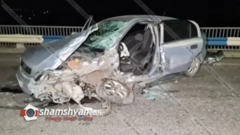 Կոտայքում Mercedes-ն և Opel-ը բախվել են․ կա 10 վիրավոր