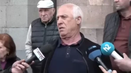 ՏԵՍԱՆՅՈՒԹ. Հադրութցիները կառավարության դիմաց են. նրանք մի քանի պահանջ ունեն