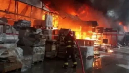 Բաքվի տոնավաճառում հրդեհվել է մոտ քսան խանութ