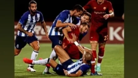 Մխիթարյանը լուսանկարներ է հրապարակել ֆուտբոլի դաշտում իրեն հրավածելու միջադեպից