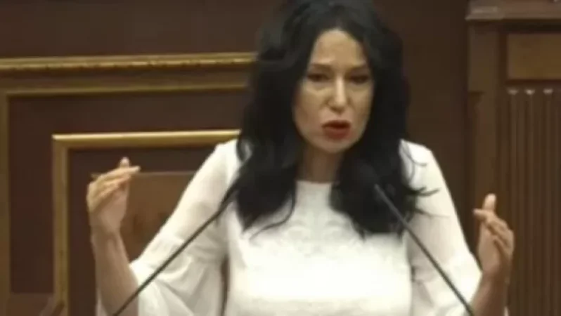 Մոսկվայում սպասվում են բավականաչափ ծանր բանակցություններ, մեր պետականությունը վտանգված է․  Զոհրաբյանը Փաշինյանին հրավիրում է ԱԺ