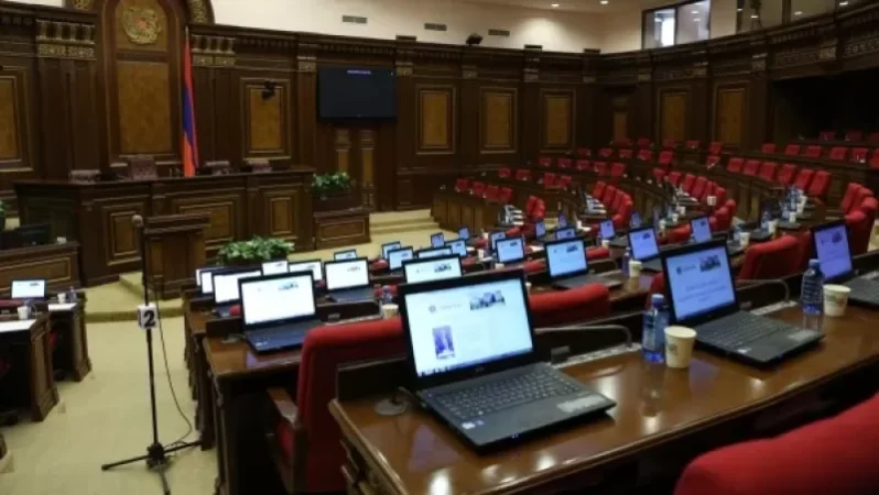 Իշխանական պատգամավորներին հրահանգ է իջեցվել. «Հրապարակ»