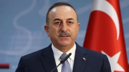 Զելենսկին առաջ է քաշել 10 կետից բաղկացած խաղաղության ծրագիր. Չավուշօղլու