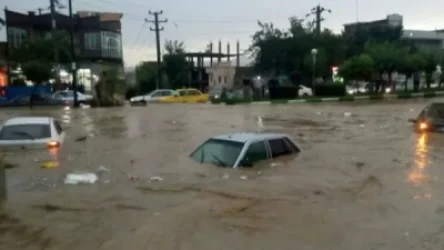 ՏԵՍԱՆՅՈՒԹ․ Իրանում ջուրը քշում տանում է մեքենաները․ կա 8 զոհ